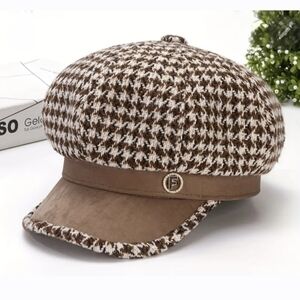 Brown Houndstooth Women's Newsboy Cap
